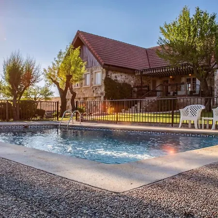 Casita En El Campo Dentro De La Ciudad Holiday home