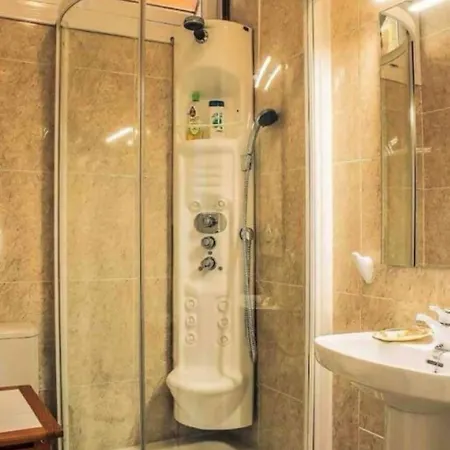 Casita En El Campo Dentro De La Ciudad * Ávila