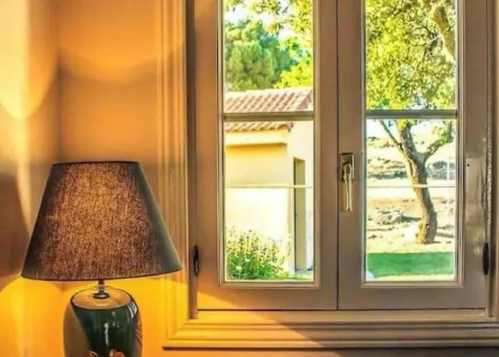 Casita En El Campo Dentro De La Ciudad * Ávila