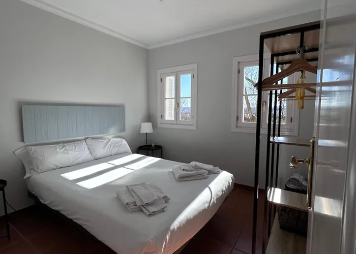 Casita En El Campo Dentro De La Ciudad * Ávila